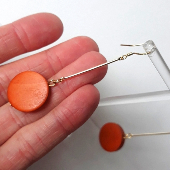 *2 for $15* Wood Dot Drop Earrings - Picture 4 of 4